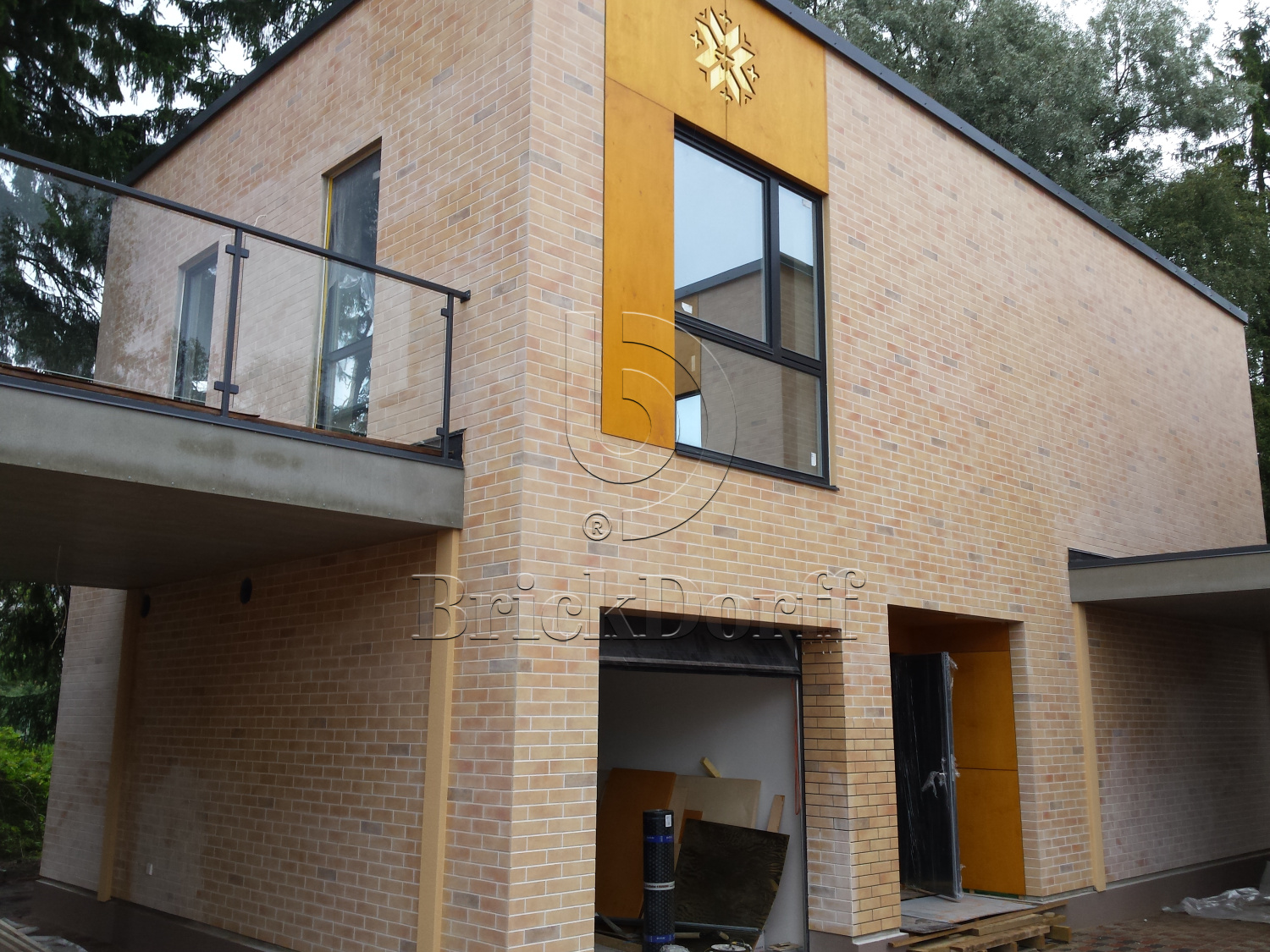 Клинкерная фасадная плитка облицовочная под кирпич Stroeher (Штроер) Keravette Shine 834 giallo рельефная NF8, 240*71*8 мм