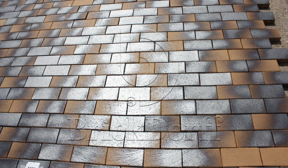 Тротуарная плитка / брусчатка Клинкерная ABC Lederfarben black (Ледерфарбен блакк) 200*100*45 мм