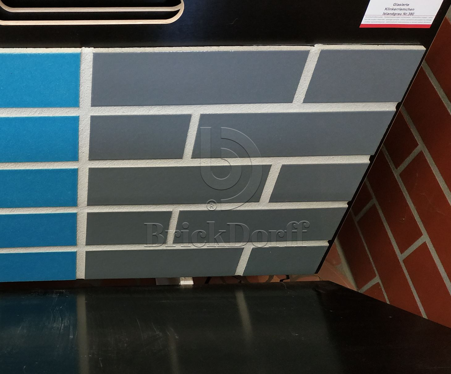 Фасадная Термопанель из Пенополиуретана ППУ 40 мм с Клинкерной Глазурованной плиткой Dunkelgrau 380, 240*71*10 мм