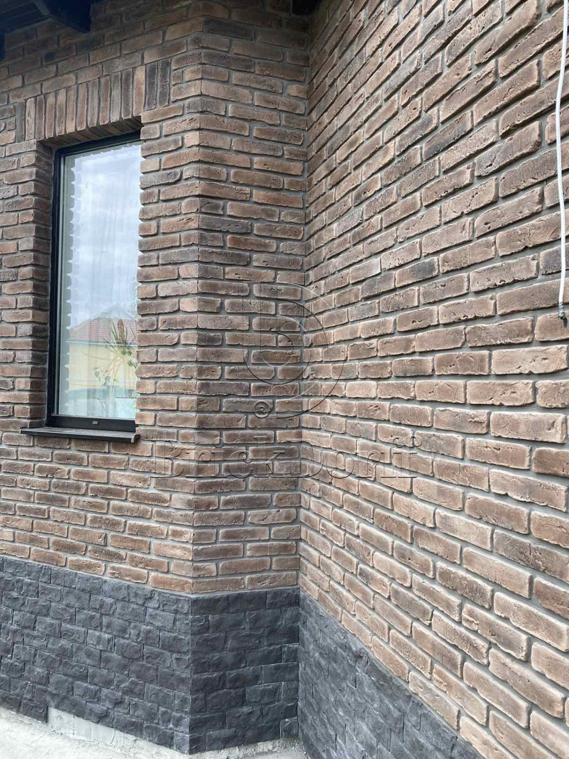 4.T Скандинавский кирпич 120-130*60-70*15 мм, декоративный камень для фасада и интерьера Petra