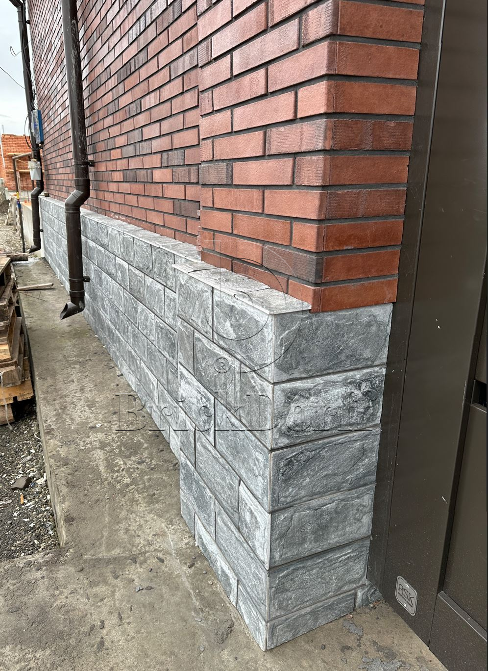 Фасадная ригельная плитка под клинкер Life Brick Римхен 370, 284*51*15 мм