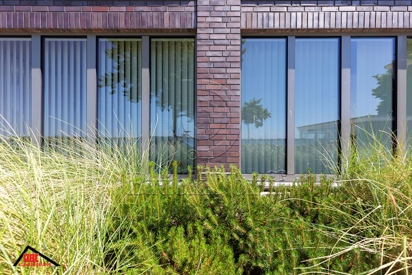 Кирпич облицовочный Клинкерный ABC 8654 Weimar aubergine Kohlebrand glatt NF 240*115*71 мм