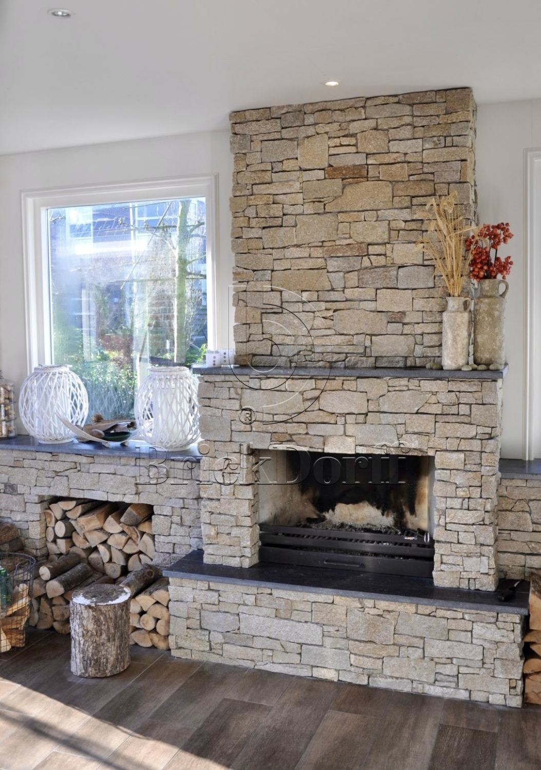 Камень грубый кварцит серо-бежевый 550*200*20\40 мм, натуральный камень для фасада и интерьера BD