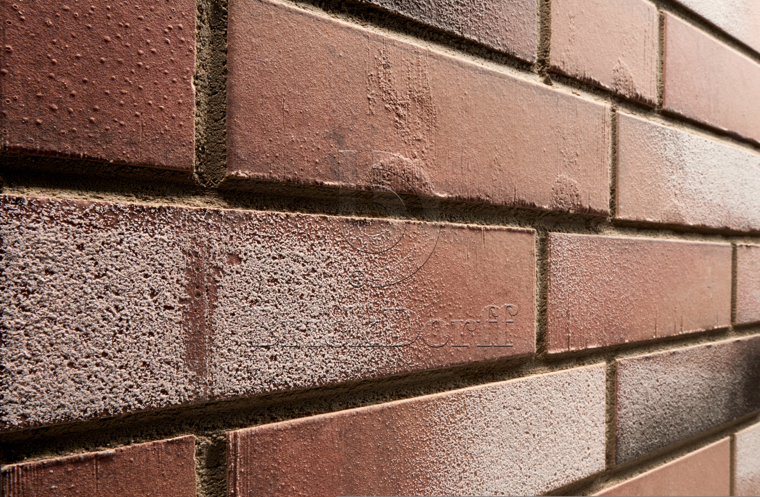 Клинкерная фасадная плитка облицовочная под кирпич Stroeher (Штроер) Kontur WS 493 hellrot-bunt рельефная, 240*71*12 мм