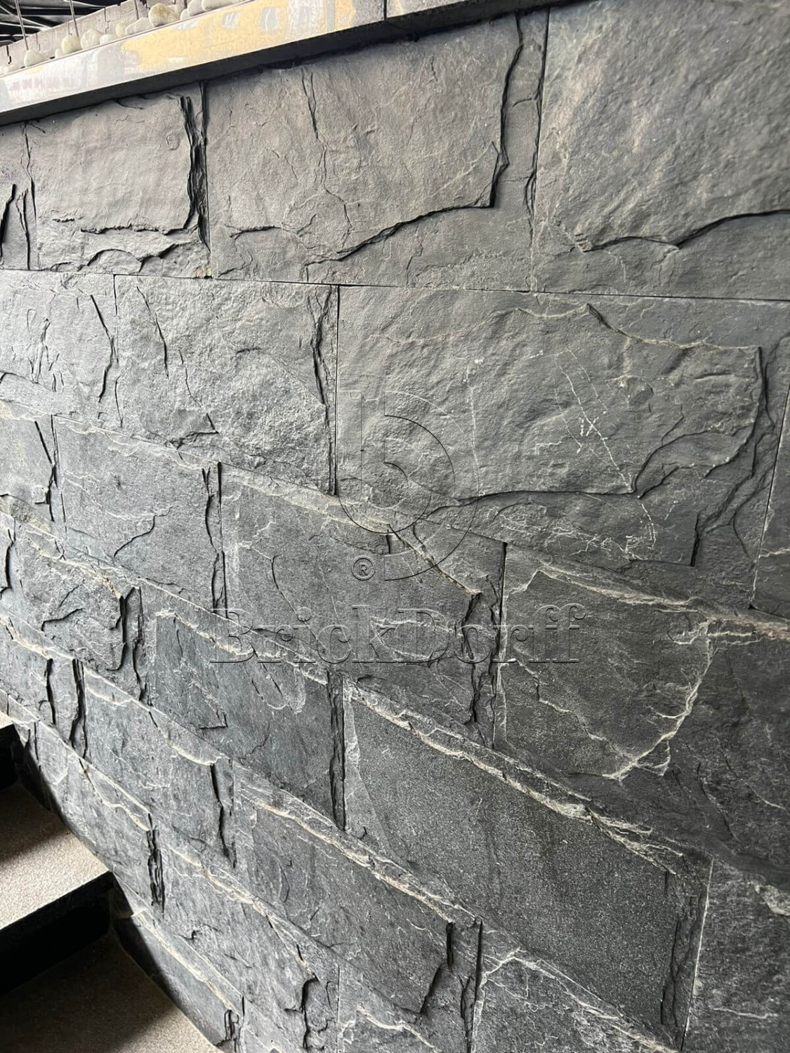 Цокольная, фасадная плитка из натурального камня - сланец,  №2 антрацит 400*200*10/20 мм