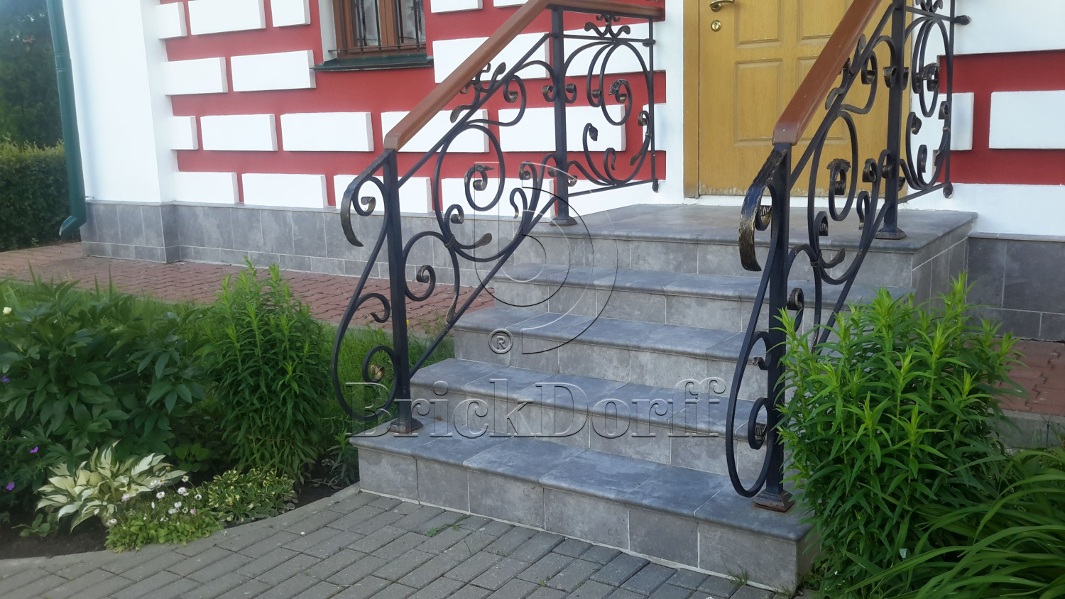 Клинкерная плитка противоскользящая ATRIUM WK31170 Dunkelgrau 310*310*9,5 мм Westerwalder Klinker