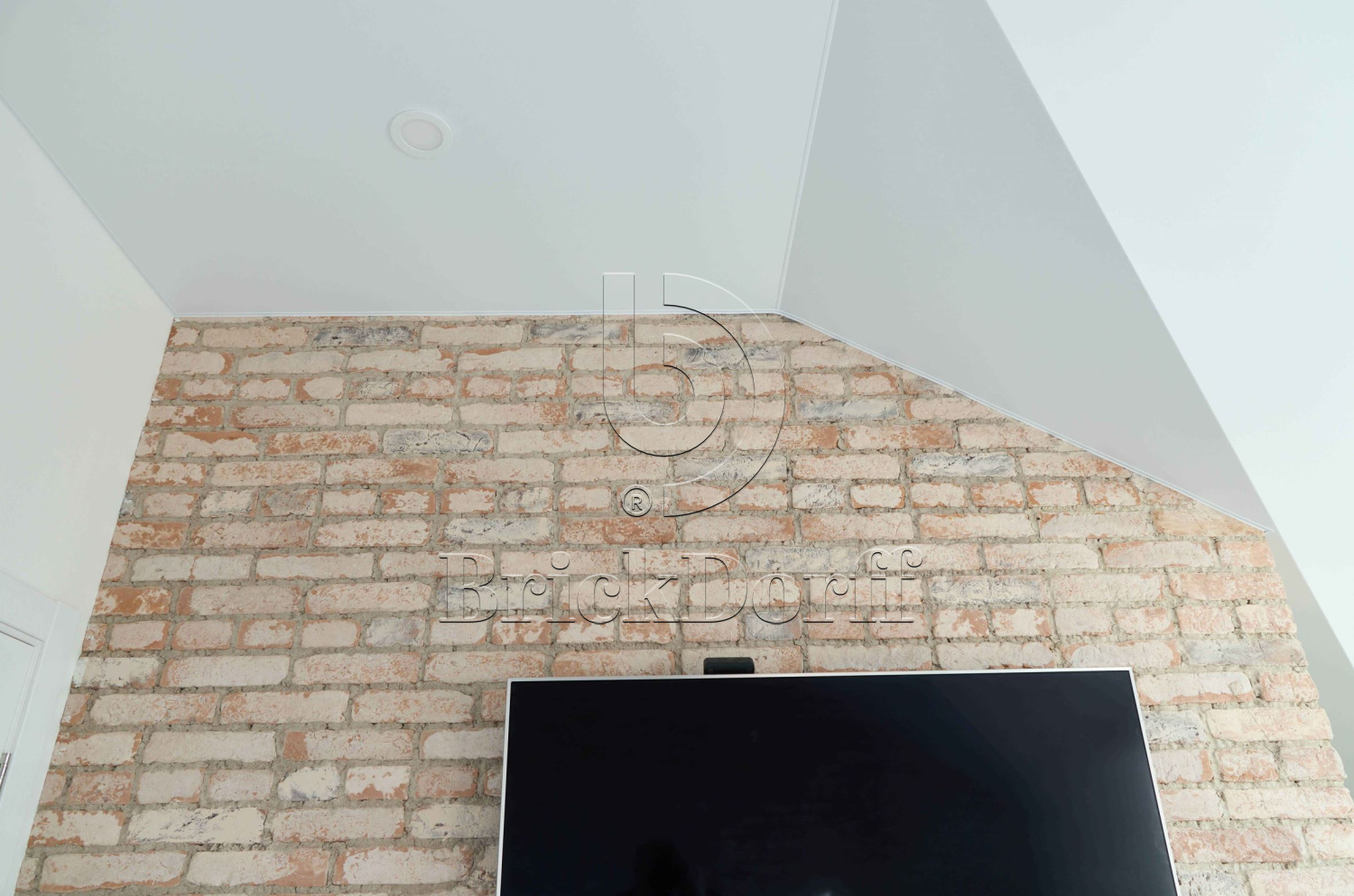 1 Скандинавский кирпич 250-260*60-70*15 мм, декоративный камень для фасада и интерьера Petra