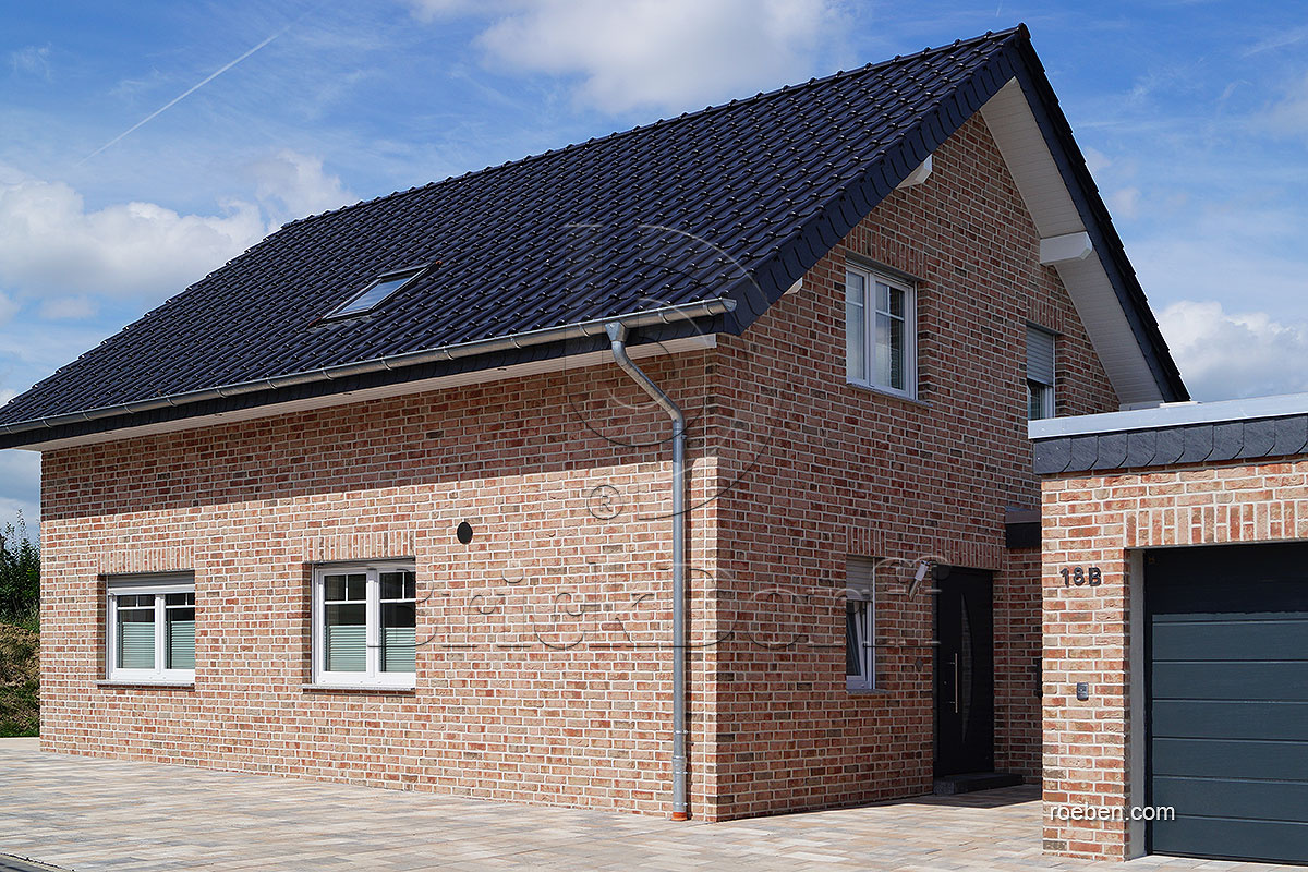 Керамическая черепица рядовая Roben MONZAplus черно-коричневый глазурь