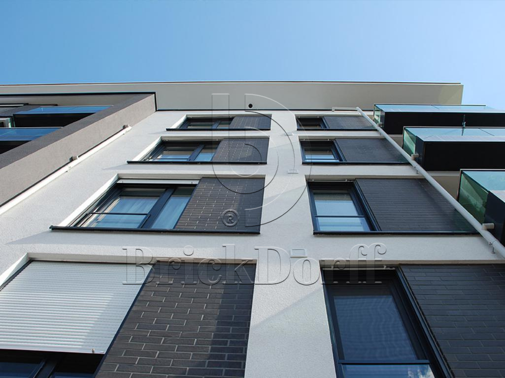 Клинкерная фасадная плитка облицовочная под кирпич Stroeher (Штроер) Keravette Chromatic 330 graphit гладкая NF11, 240*71*11 мм