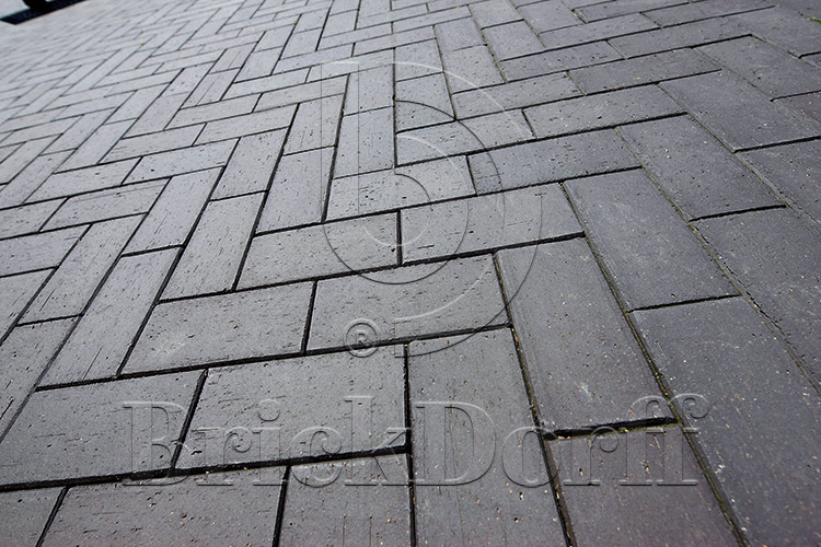 Тротуарная плитка / брусчатка Клинкерная черная LHL klinker TYBET 200*100*51 мм