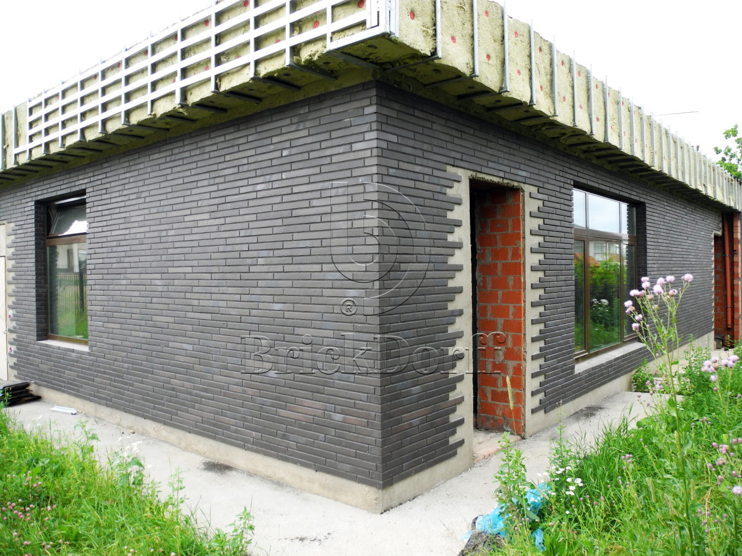 Клинкерная фасадная плитка облицовочная под кирпич Stroeher (Штроер) Glanzstueck Glanzstueck № 1 рельефная, 440*52*14 мм