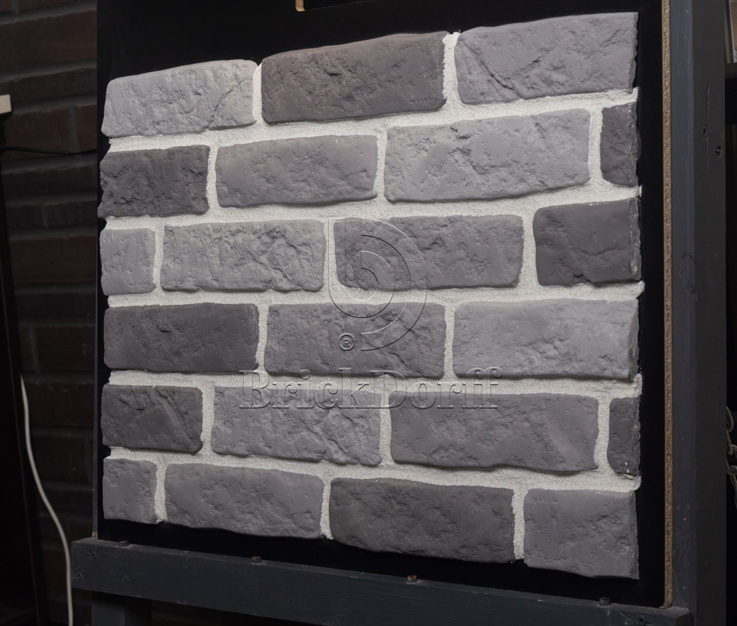 4 Версальский кирпич 210х67х14 мм, декоративный камень для фасада и интерьера Petra