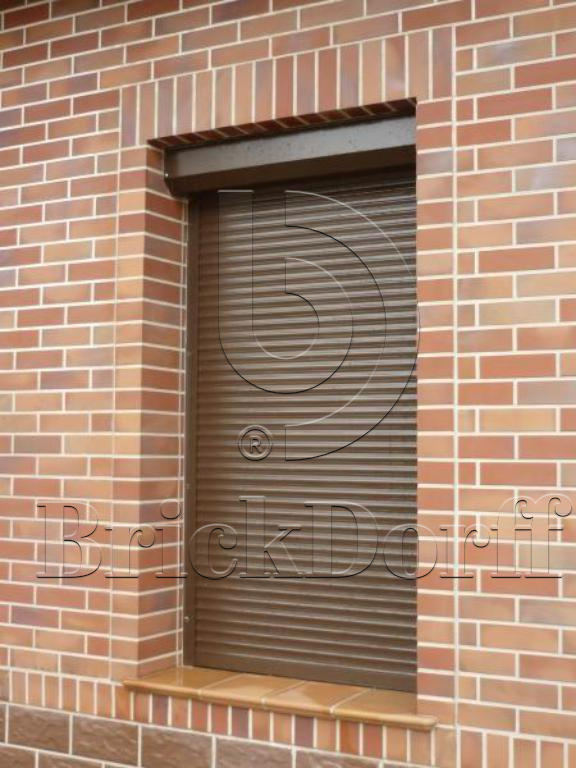 Клинкерная фасадная плитка облицовочная под кирпич Stroeher (Штроер) Keravette Chromatic 316 patrizienrot ofenbunt рельефная DF8, 240*52*8 мм