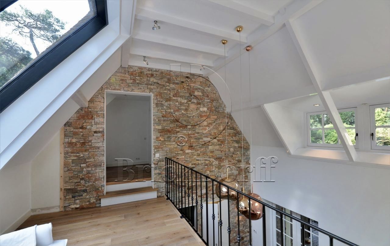 Камень грубый кварцит бежевый 550*200*20\40 мм, натуральный камень для фасада и интерьера BD