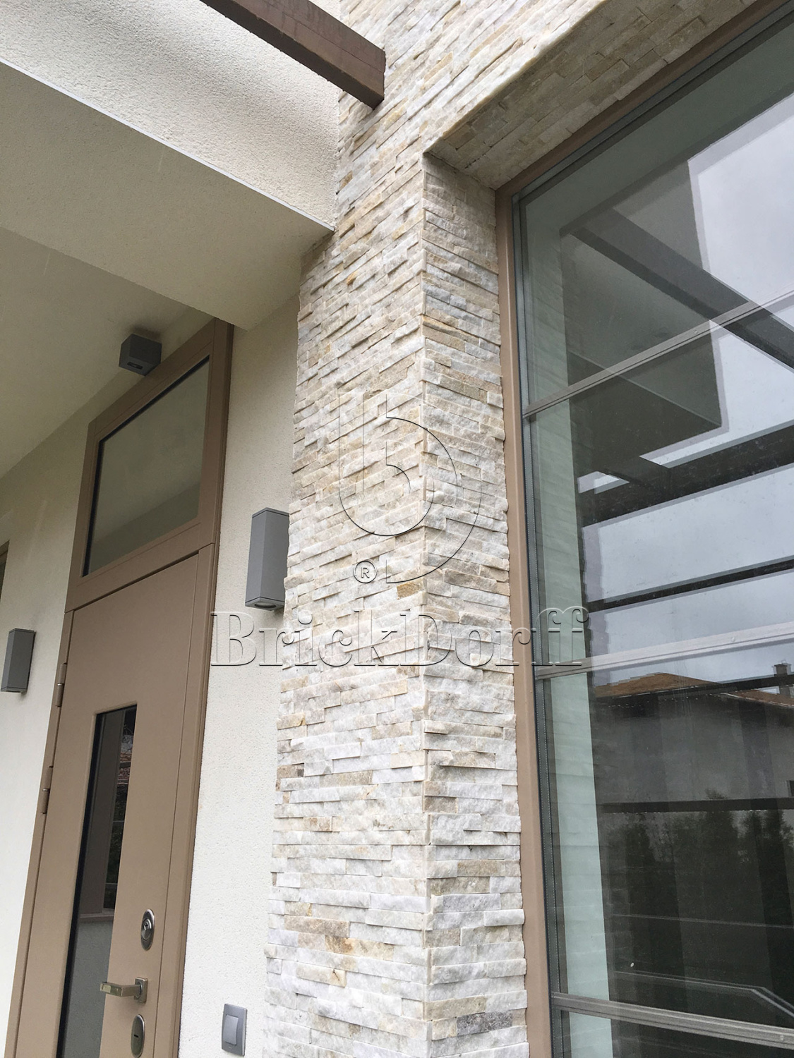 Кварцит Бежевый 600*150*10-20 мм, натуральный камень для интерьера и фасада BD