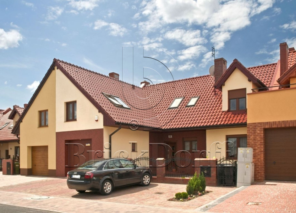 Керамическая черепица рядовая Roben MONZAplus каштановый глянцевый ангоб