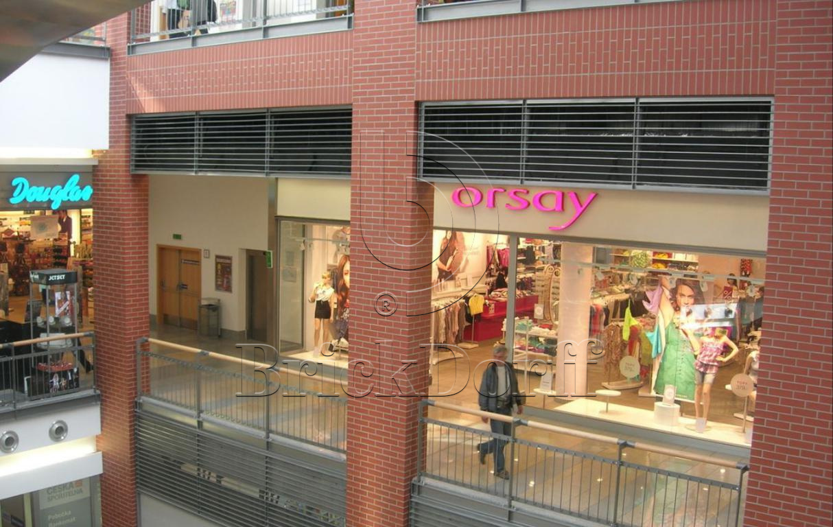 Клинкерная фасадная плитка облицовочная под кирпич Stroeher (Штроер) Keravette Chromatic 215 patrizienrot гладкая DF8, 240*52*8 мм