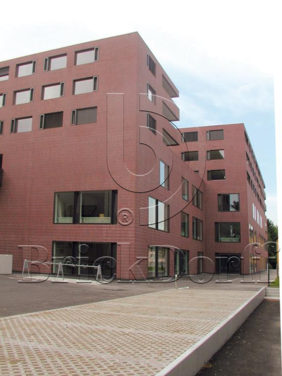 Клинкерная фасадная плитка облицовочная под кирпич Stroeher (Штроер) Keravette Chromatic 215 patrizienrot гладкая DF8, 240*52*8 мм