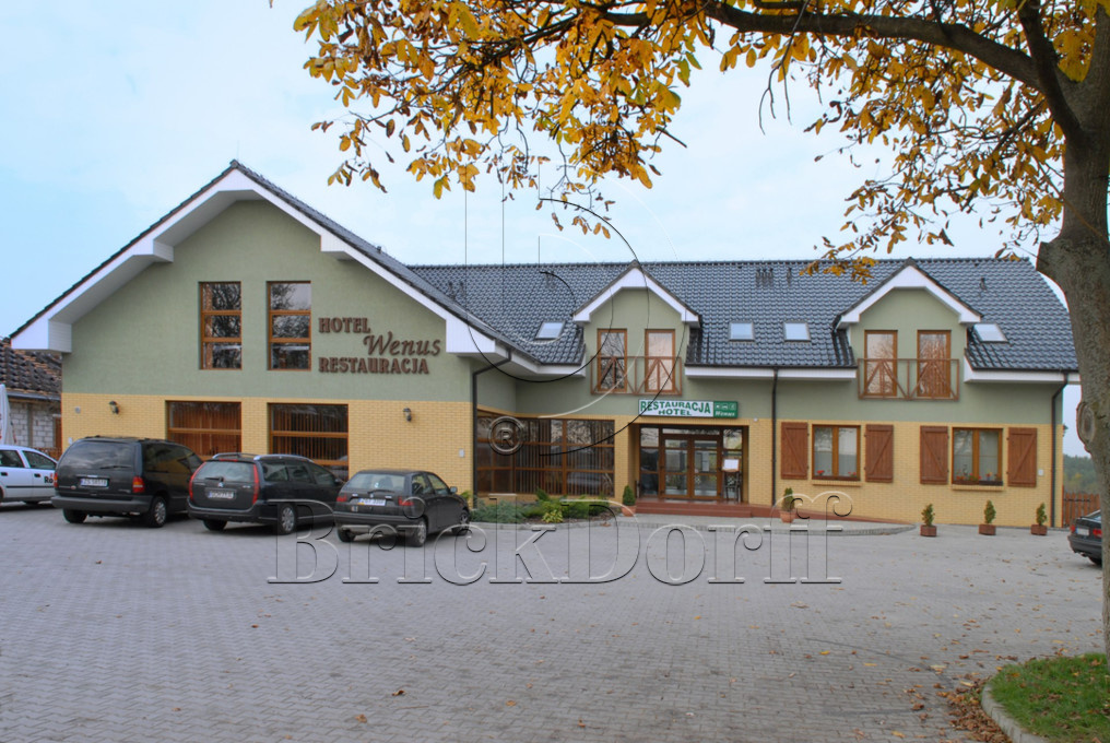 Керамическая черепица рядовая Roben MONZAplus черно-коричневый глазурь