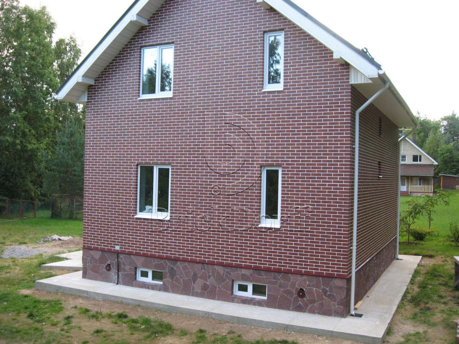 CLOUD ROSA 245X66х7,4 мм Клинкерная фасадная плитка под кирпич облицовочная красно-коричневая