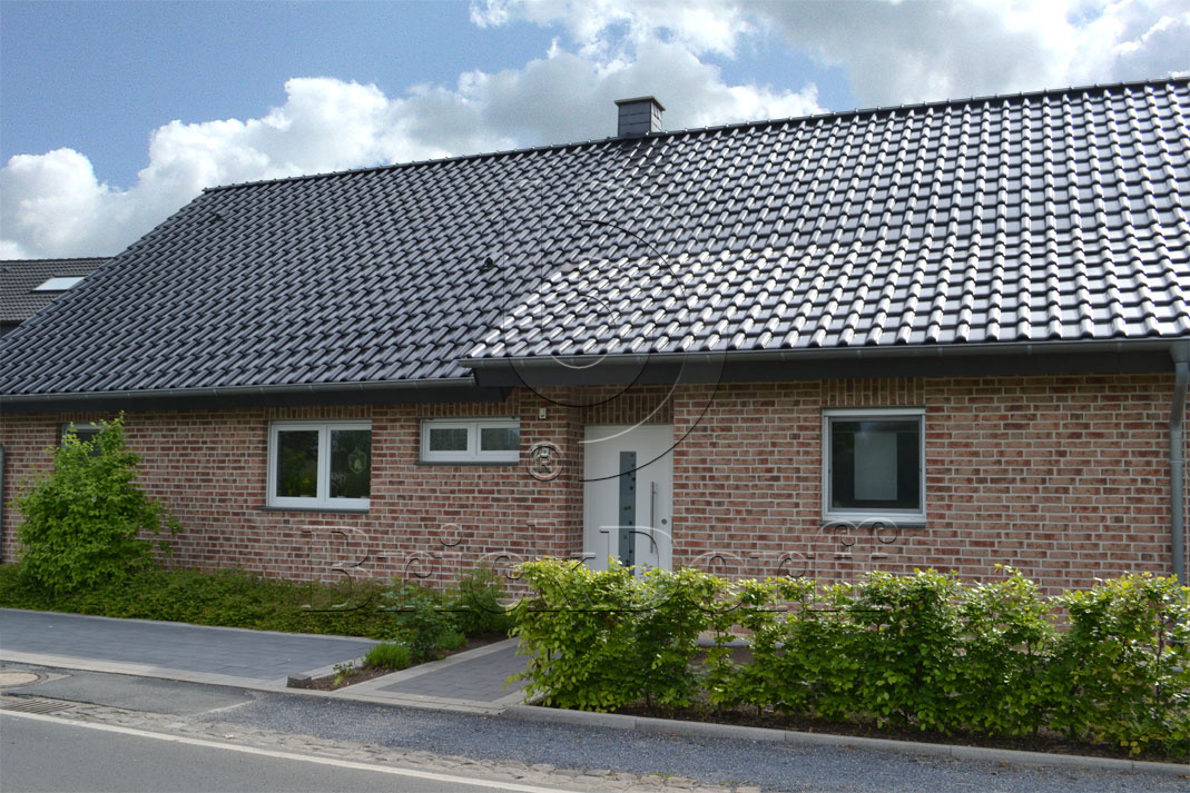 Керамическая черепица рядовая Roben MONZAplus черно-коричневый глазурь