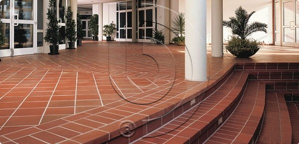 Клинкерная Плитка напольная противоскользящая EURAMIC CLASSIC 361 naturrot 240*240*12 мм