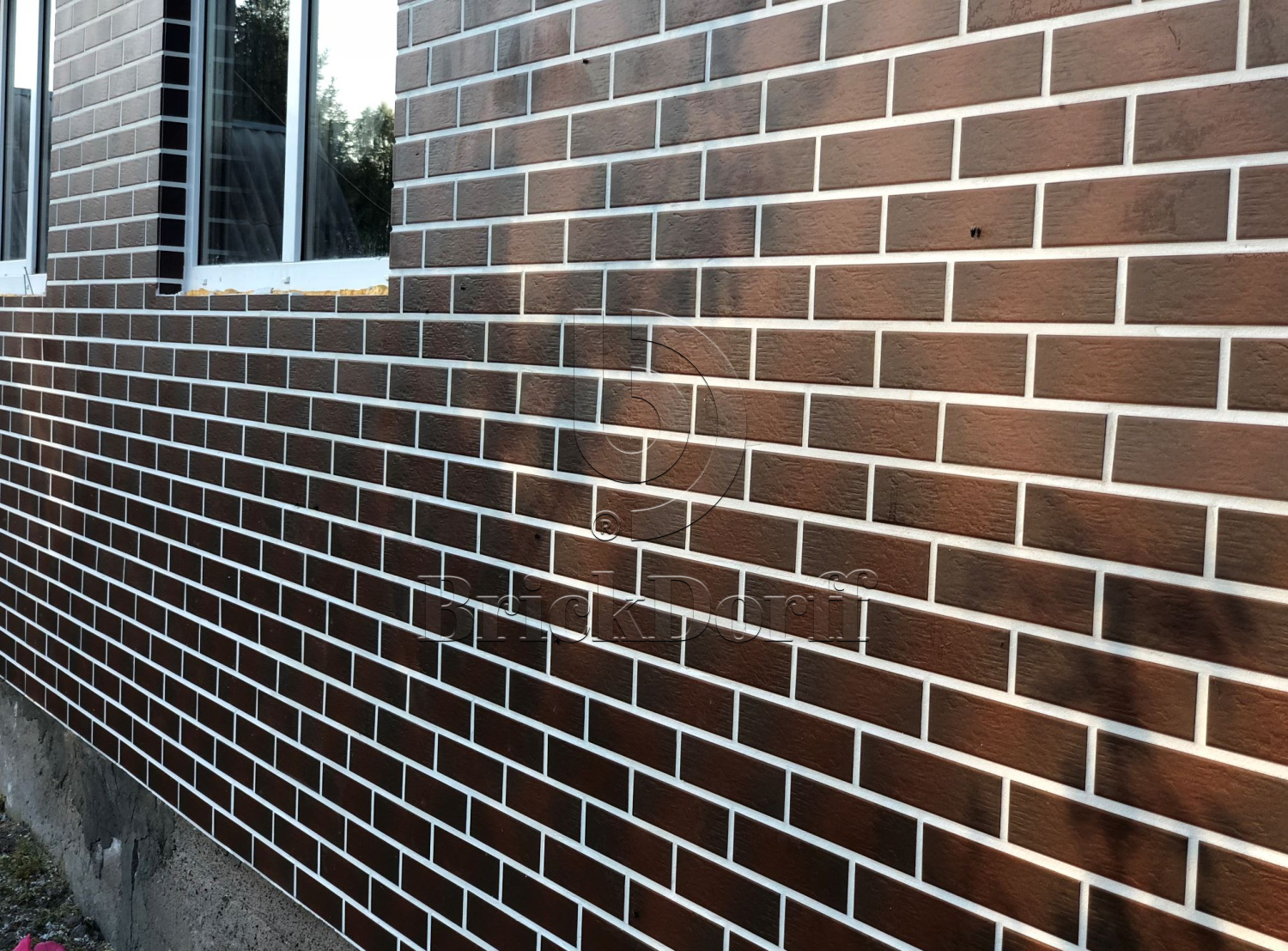 CLOUD BROWN 245X66х7,4 мм Клинкерная фасадная плитка под кирпич облицовочная коричневая