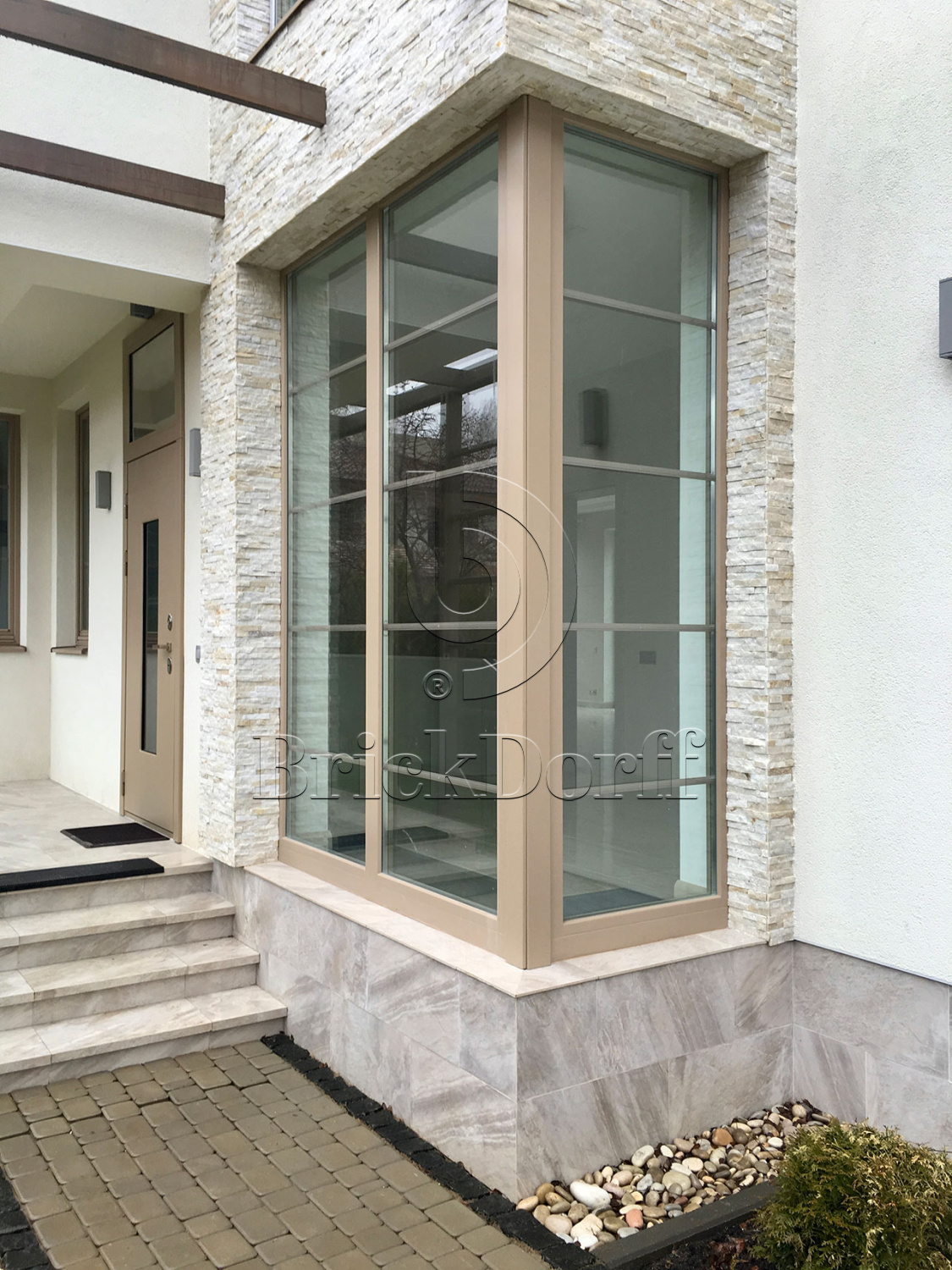 Кварцит Бежевый 600*150*10-20 мм, натуральный камень для интерьера и фасада BD