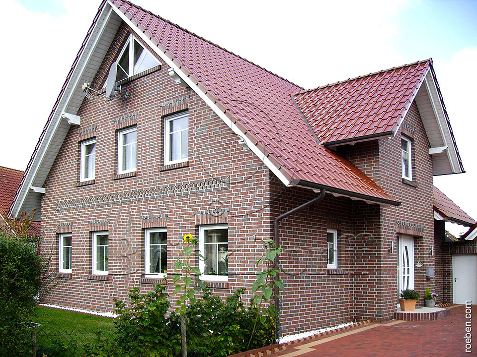 Керамическая черепица рядовая Roben MONZAplus каштановый глянцевый ангоб