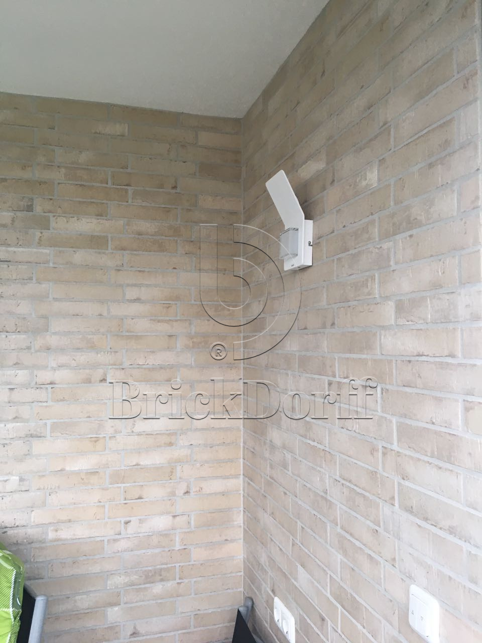 Клинкерная фасадная плитка облицовочная под кирпич Stroeher (Штроер) Kontur EG 470 beige engobiert рельефная, 440*52*12 мм