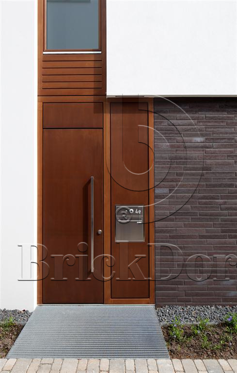 Клинкерная фасадная плитка облицовочная под кирпич под кирпич Stroeher (Штроер) Zeitlos 359 kohlenglanz рельефная, 400*35*14 мм