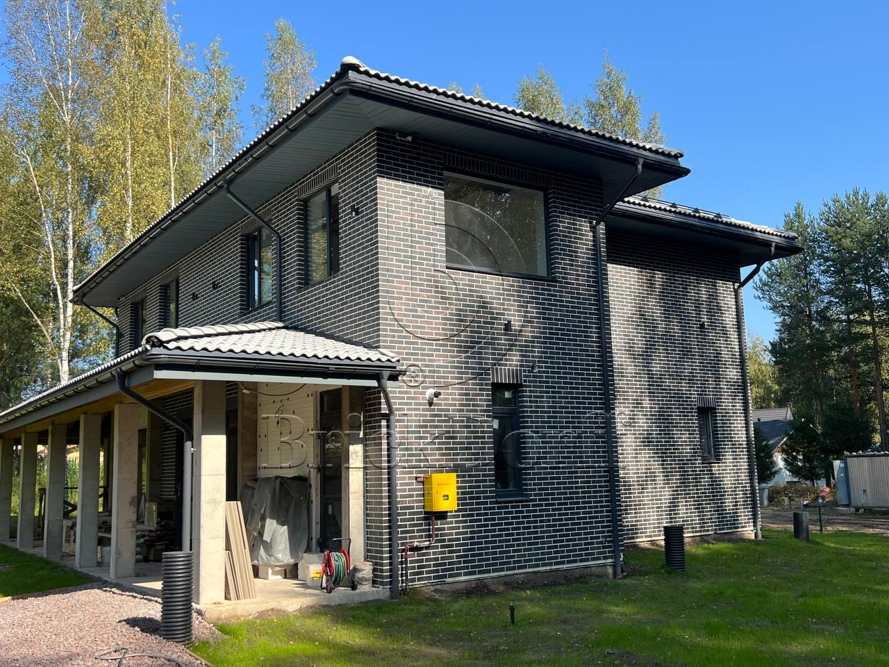 SCANDIANO BROWN 245X66х7,4 мм Клинкерная фасадная плитка под кирпич облицовочная коричневая