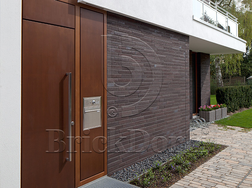 Клинкерная фасадная плитка облицовочная под кирпич под кирпич Stroeher (Штроер) Zeitlos 359 kohlenglanz рельефная, 400*35*14 мм