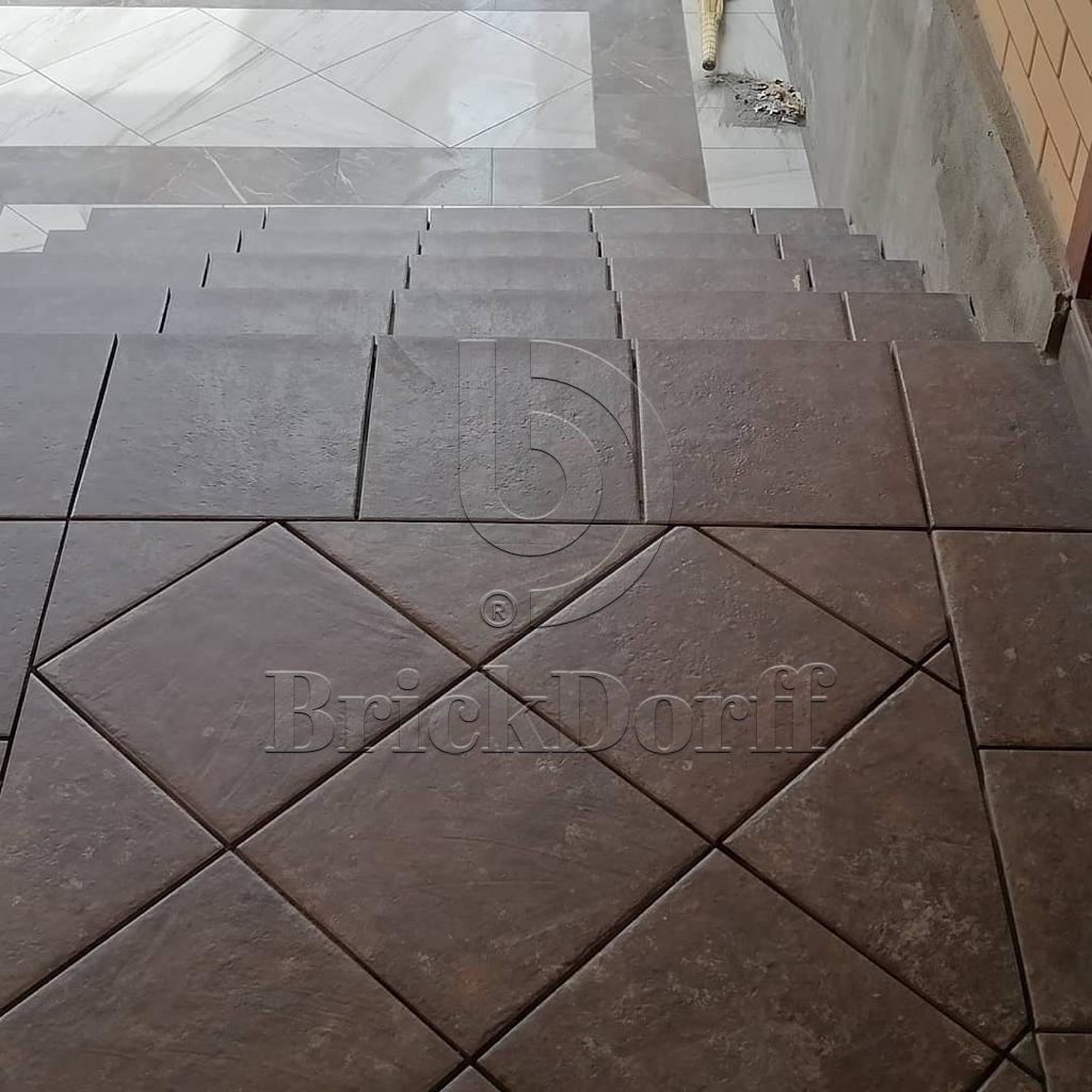 Ilario Braun клинкерная ступень с насечками противоскользящая 300x300x11 мм