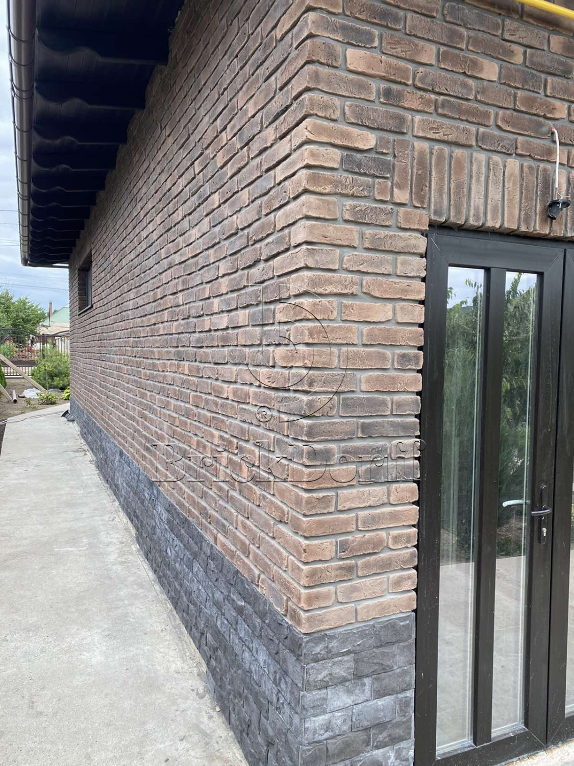 4.T Скандинавский кирпич 120-130*60-70*15 мм, декоративный камень для фасада и интерьера Petra