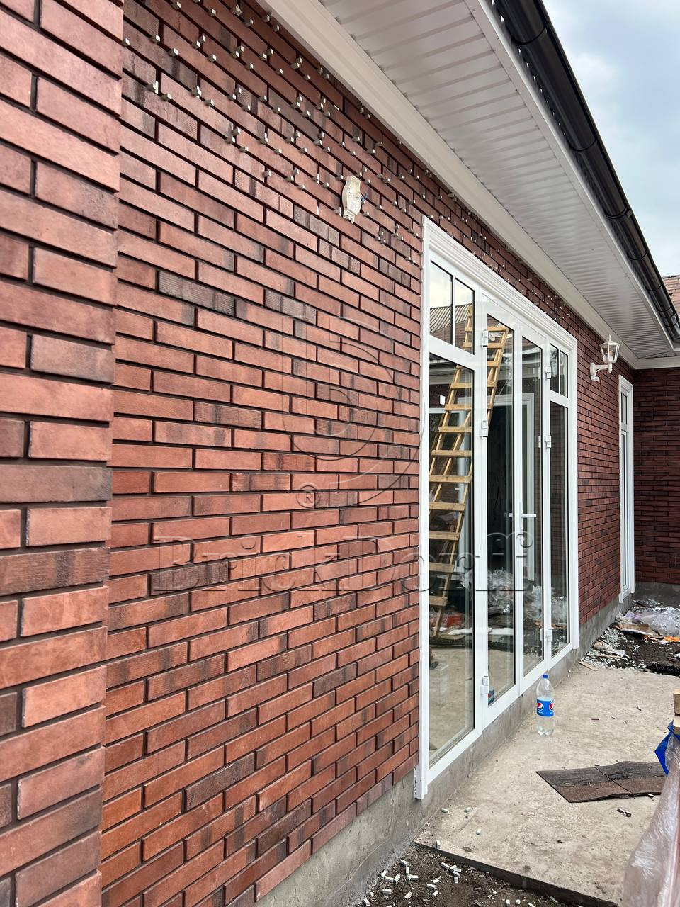 Фасадная ригельная плитка под клинкер Life Brick Римхен 370, 284*51*15 мм