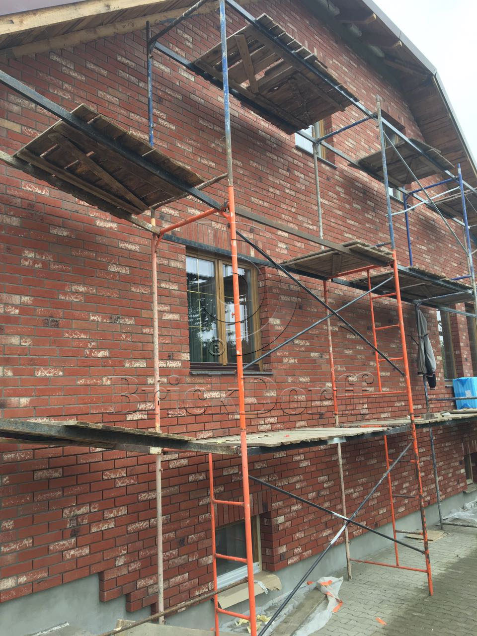 Клинкерная фасадная плитка облицовочная под кирпич Stroeher (Штроер) Steinlinge 374 shabbyrot рельефная NF14, 240*71*14 мм